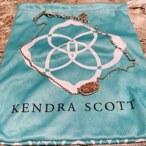 Kendra Scott “Elisa” necklace in Rose Gold